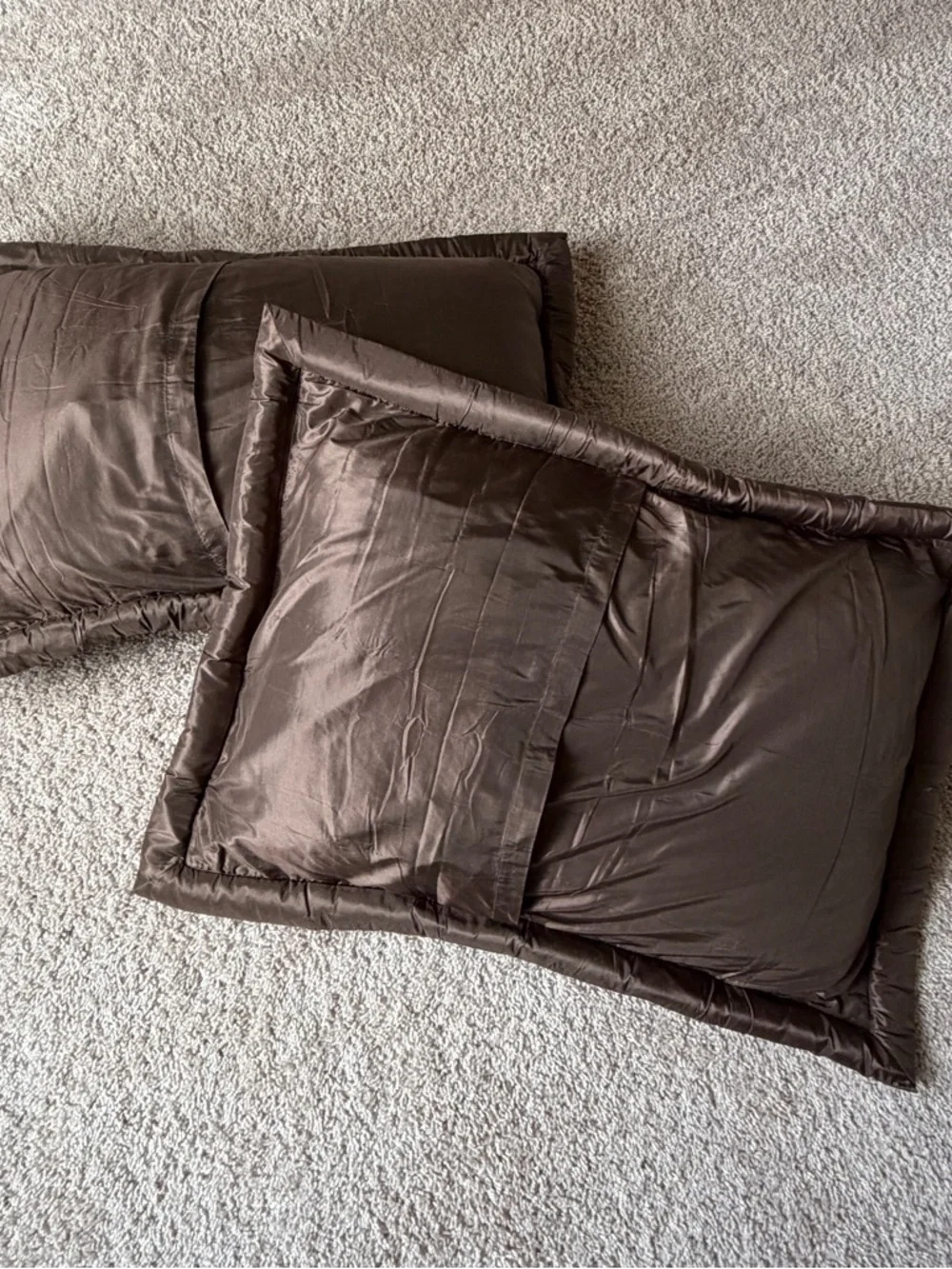 Restoration Hardware 2 100% Silk Quilt Pillow Shams Standard/Queen NWOT